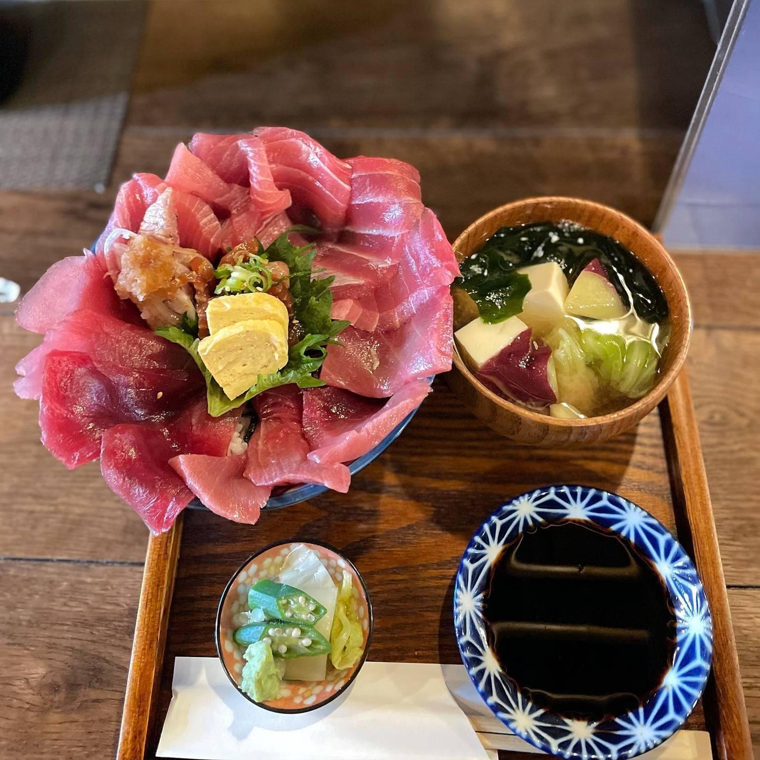 マグロ丼.jpg